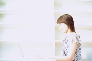 彫金材料のパイオニアはコモキン